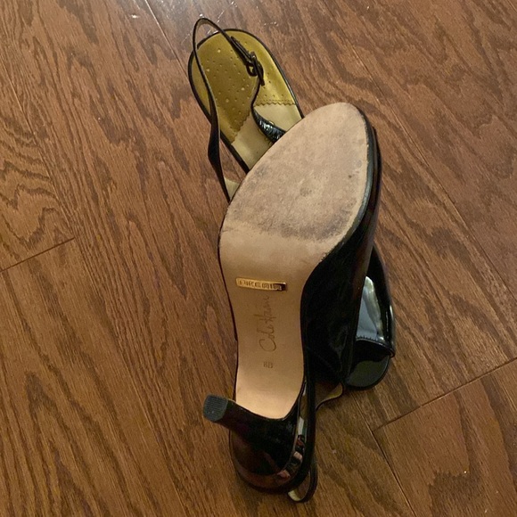 Cole Haan EUC Black Patent Heels With Gold Trim by the heel, 8B, Hardly Worn - Picture 4 of 8